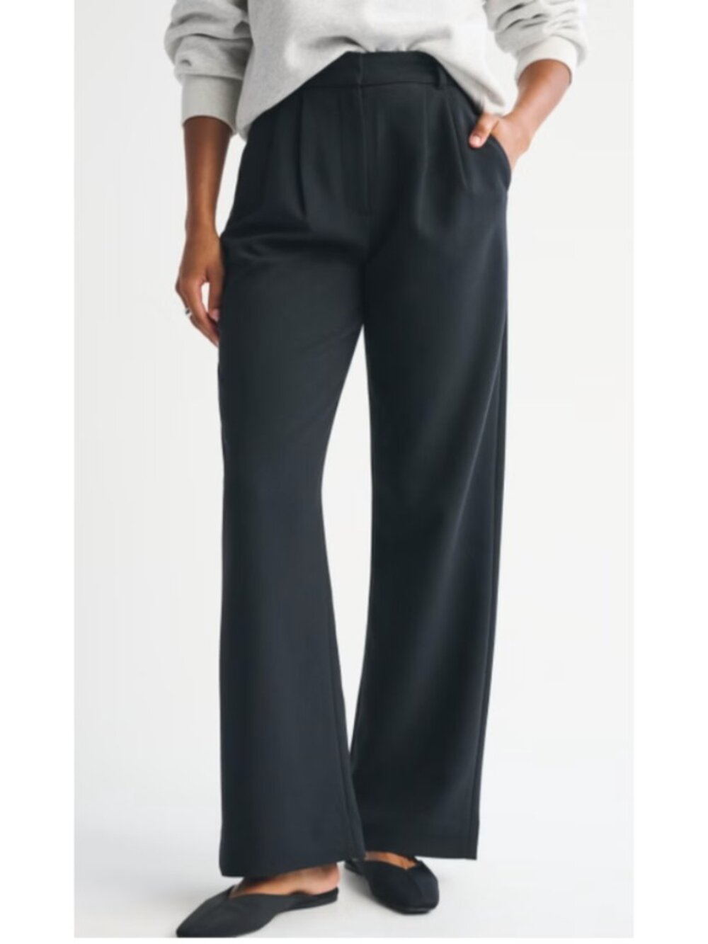 NWT Abercrombie Sloane Black Ultra High Rise Wide Leg Pants | 27 Regular
